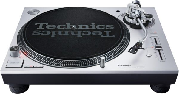 Technics SL-1200MK7EG Plattenspieler silber