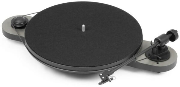 Pro-Ject Elemental Plattenspieler silber/schwarz